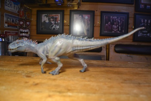 Figura dinosauro indominus rex - dinosauro,