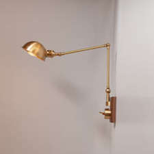 Lampada da parete in ottone |