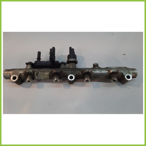 Rail con iniettori - , carburante