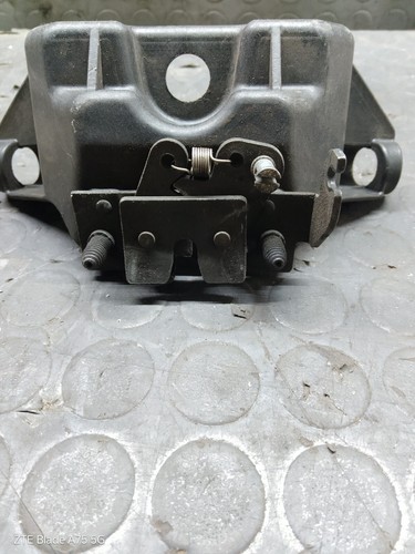 Serratura sella piaggio - , vespa