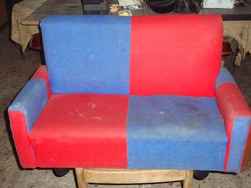 Divano mini rosso - blu, circa