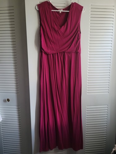Maxi abito rosa smanicato