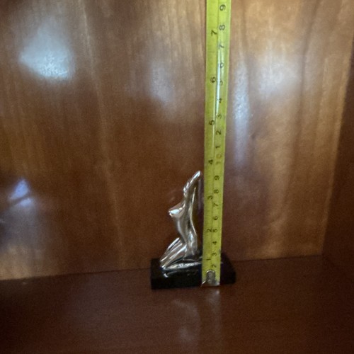Argento arde scultura donna - arde’,