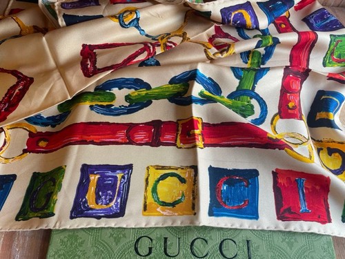 Sciarpa gucci usata modello - gucci,