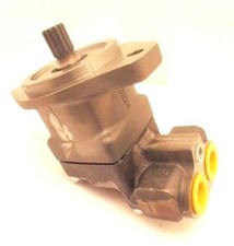 MOTORE A PISTONE IDRAULICO