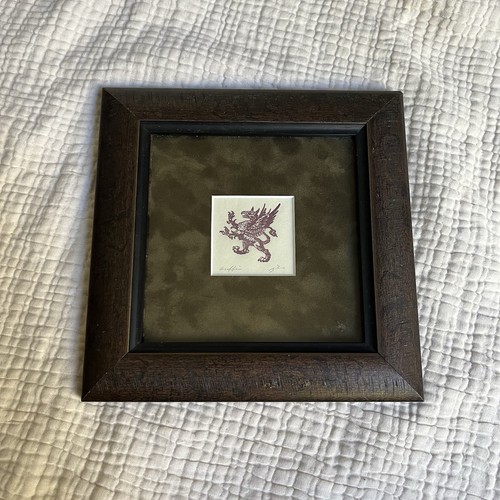 Griffin heraldic crest 1995 - crest,