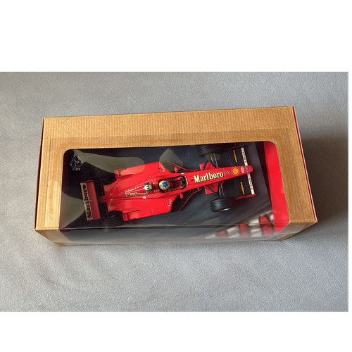 Modellino auto ferrari f300 - ferrari,