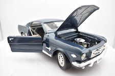 Modellino auto scala 1:18 FORD MUSTANG diecast modellismo statico solido car
