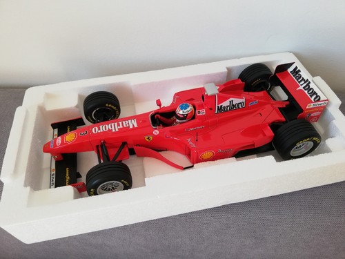 Ferrari f300 m schumacher - 1:18,