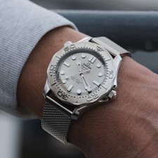 Omega Seamaster Diver 300M