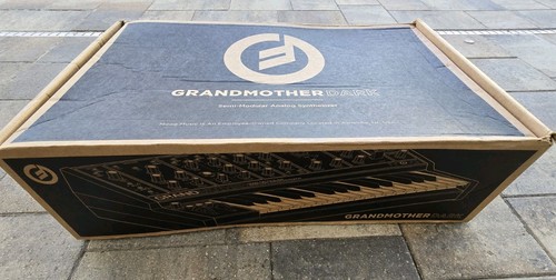 Scatola vuota moog grandmother - scatola,