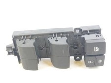 840400D020 GRUPPO COMANDI ALZACRISTALLI 4 TASTI TOYOTA YARIS CROSS (MXP) 1.5 HYB