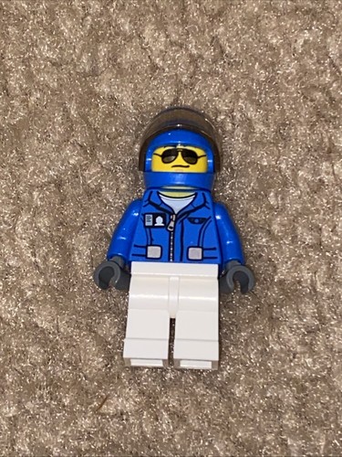 Lego city minifigure 60097 - city,