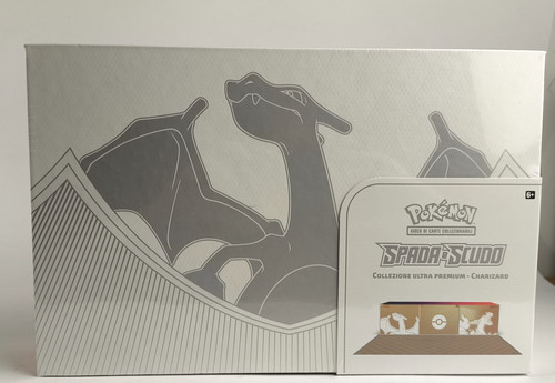 Charizard ultra premium - charizard,