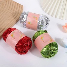 Filato all'uncinetto lucido