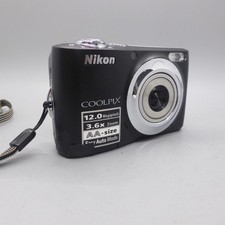 Nikon Fotocamera Digitale