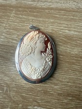 Cammeo Raffigurante Dama