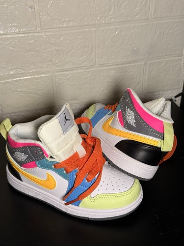 Nike air jordan mid - nike, 1