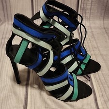 Zara punta aperta stringata