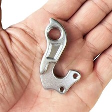 Gancio speciale coda