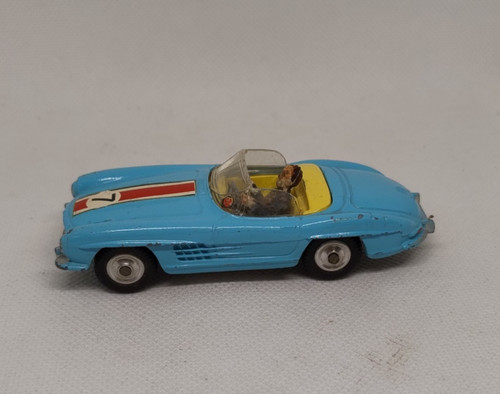 Corgi toys mercedes - toys,