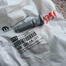 1x ORIGINALE K68003282AA 68003282AA COLONNETTA MOZZO JEEP WRANGLE LIBERTY DODGE