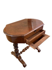 Antico tavolino porta lavoro porta cucito del 900 piemontese in noce