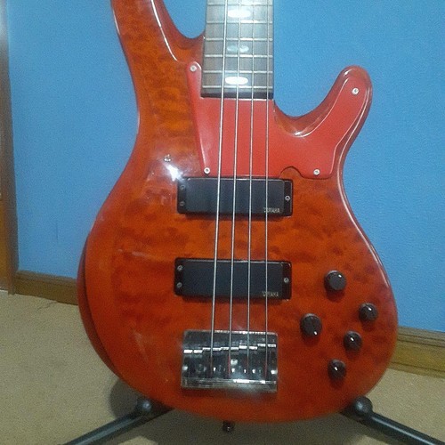 Yamaha trbx1025 basso - yamaha,