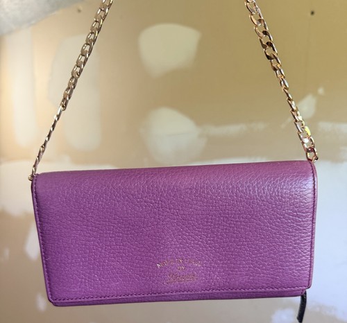 Gucci pink wallet - pink,