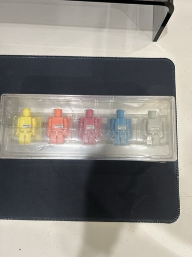 Medicom kubrick pantone - pantone, set