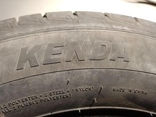 22565R17102V neumático para