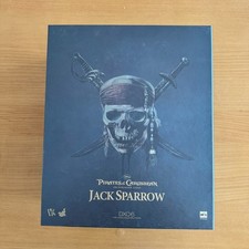 DX06 Jack Sparrow Pirati dei Caraibi su Stranger Tides Hot Toys 