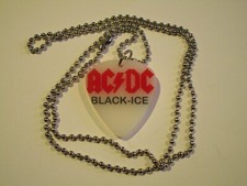 GC- CIONDOLO / COLLANA a forma