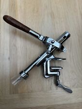 Apribottiglie vino vite