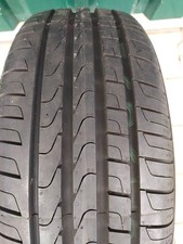 1 pneumatico estivo Pirelli