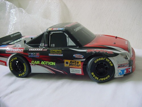 Traxxas fuori produzione - fuori,