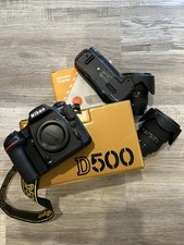 Nikon D500 con obiettivo 24mm