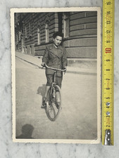 Ragazza bicicletta ritratto - in,