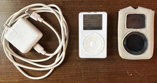 Apple ipod classic m8541 - ipod,