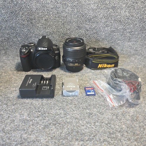 Nikon d3000 mp - nikon,