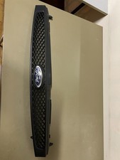 Griglia anteriore Ford Fiesta Mk6 2002–2005 originale