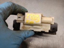 8200076240 serratura