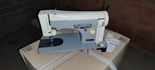 Macchina cucire necchi - macchina, da