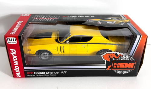 Auto world 1971 - world, 1:18