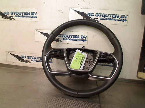 Volante audi tron suv - audi, e-tron