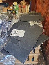 SET 3 TAPPETINI GRIGIO SCURO ORIGINALE PEUGEOT 5008 SCRITTA NERA LITPAC1949