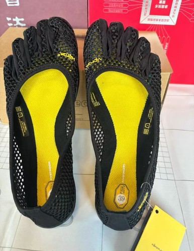 Vibram five fingers yoga - five, shoes