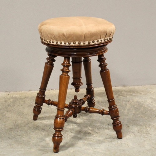 Sgabello pianoforte in - -,