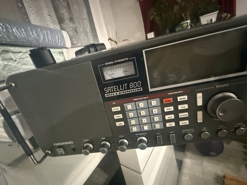 Grundig satellit 800 - satellit,