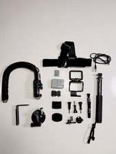 GoPro HERO 7 bianca con kit